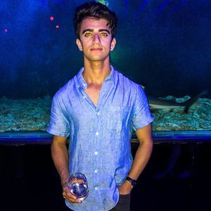 Meet your Posher, Zafar